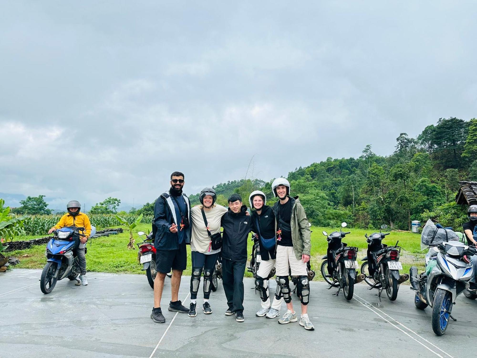 Ban Bang Ecolodge Tours & Motorbike Rental Ха Жианг Екстериор снимка